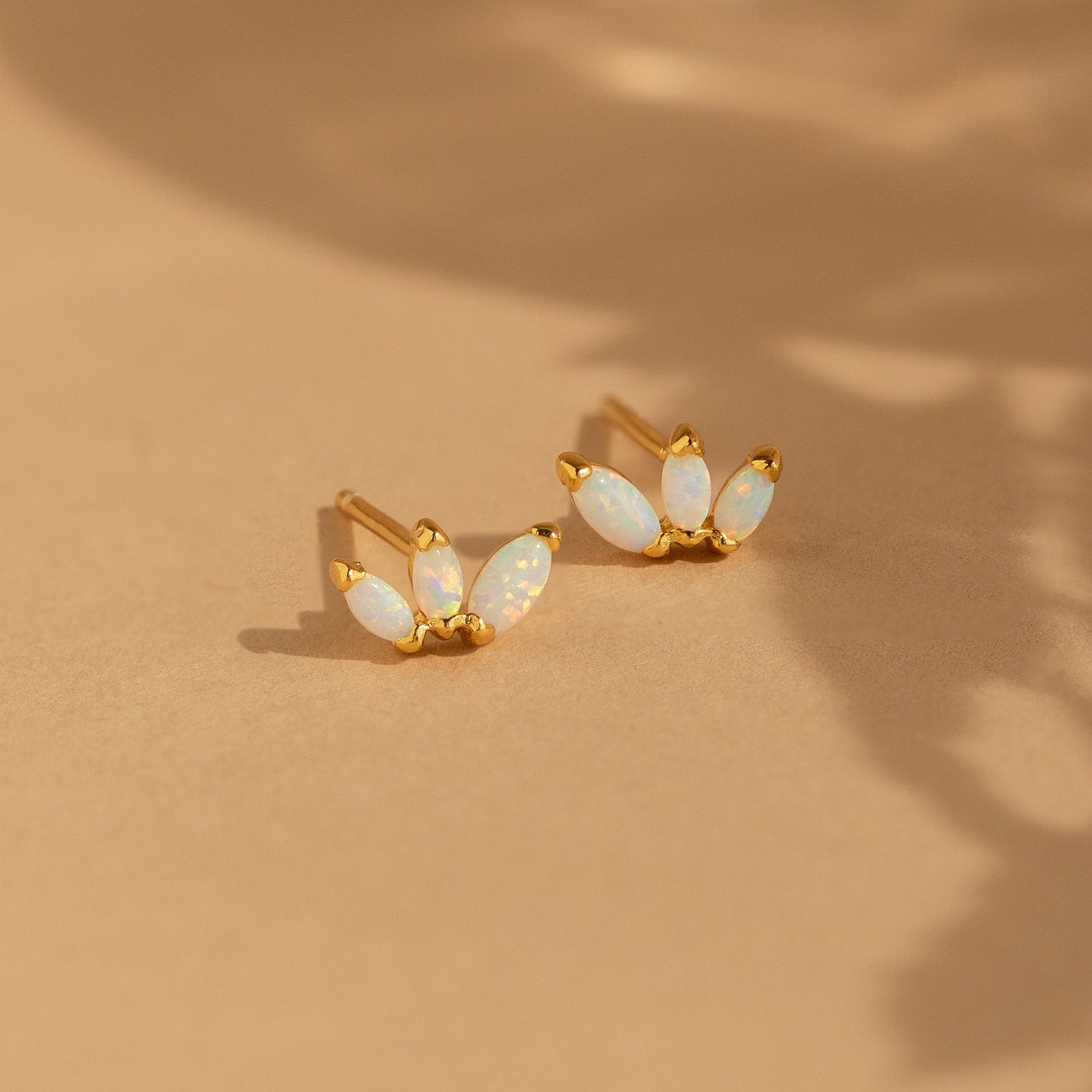 Opal Marquise Studs 18K Gold